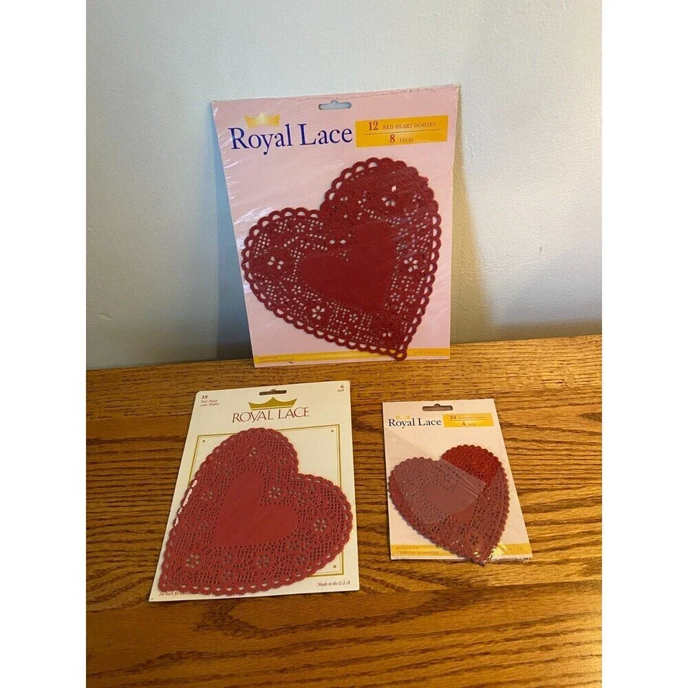 VTG Royal Lace Heart Shaped Valentine Paper Doilies Red NEW 6 4 8 inch Valentine